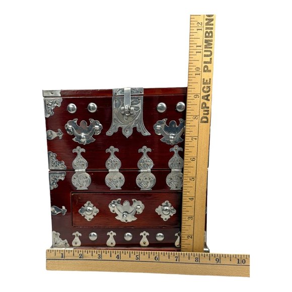 Vintage 1900s Korean Wood Jewellery Box 3 drawers with Intricate Metal Design - Picture 10 of 10